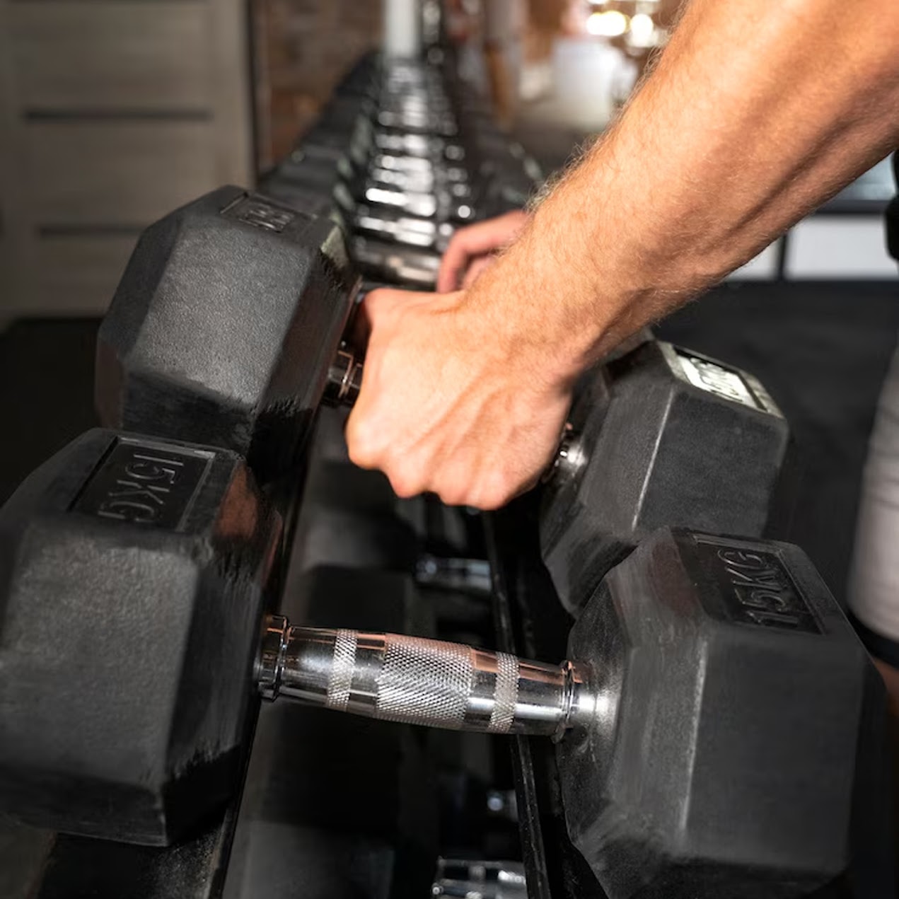 Hex Dumbbells 2.5kg–60kg Pairs & Sets – Rubber-Coated Anti-Roll Weights with Knurled Steel Grip – Strength Training Dumbbell Set for Home Gym or Studio